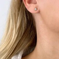 2 x 0,20 ct solitaireørepynt i 14 karat gull med diamant